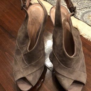 Vince Camuto suede 5” heel with tortoiseshell